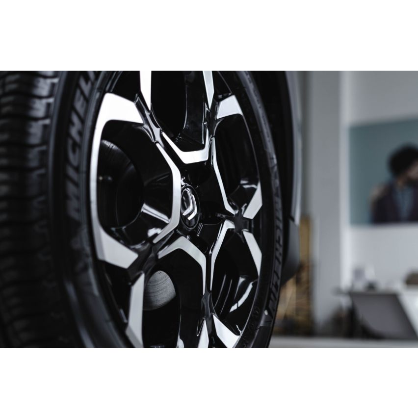 Citroën C5 Aircross Feel 1,5 л BlueHDi АКПП-8