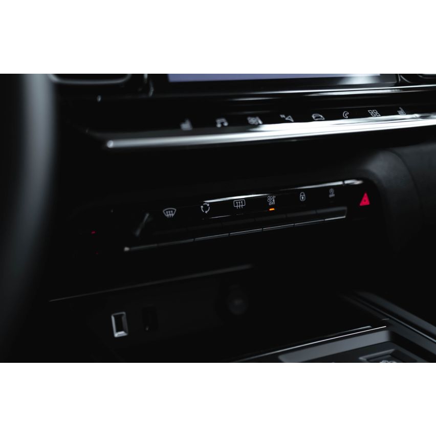 Citroën C5 Aircross Feel 1,5 л BlueHDi АКПП-8